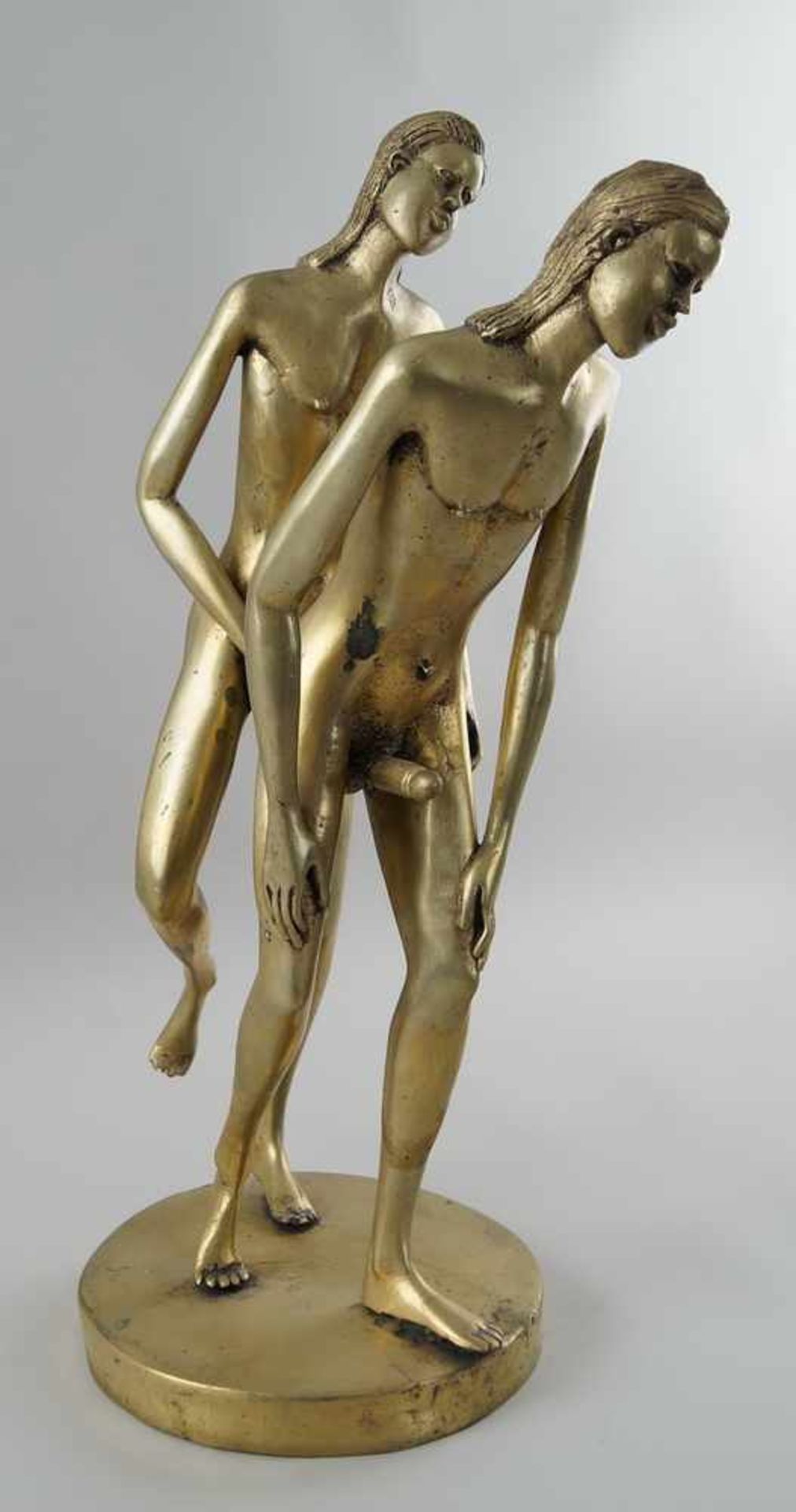 Männliches Paar beim Akt, Metall vergoldet, H 59 - Bild 3 aus 6