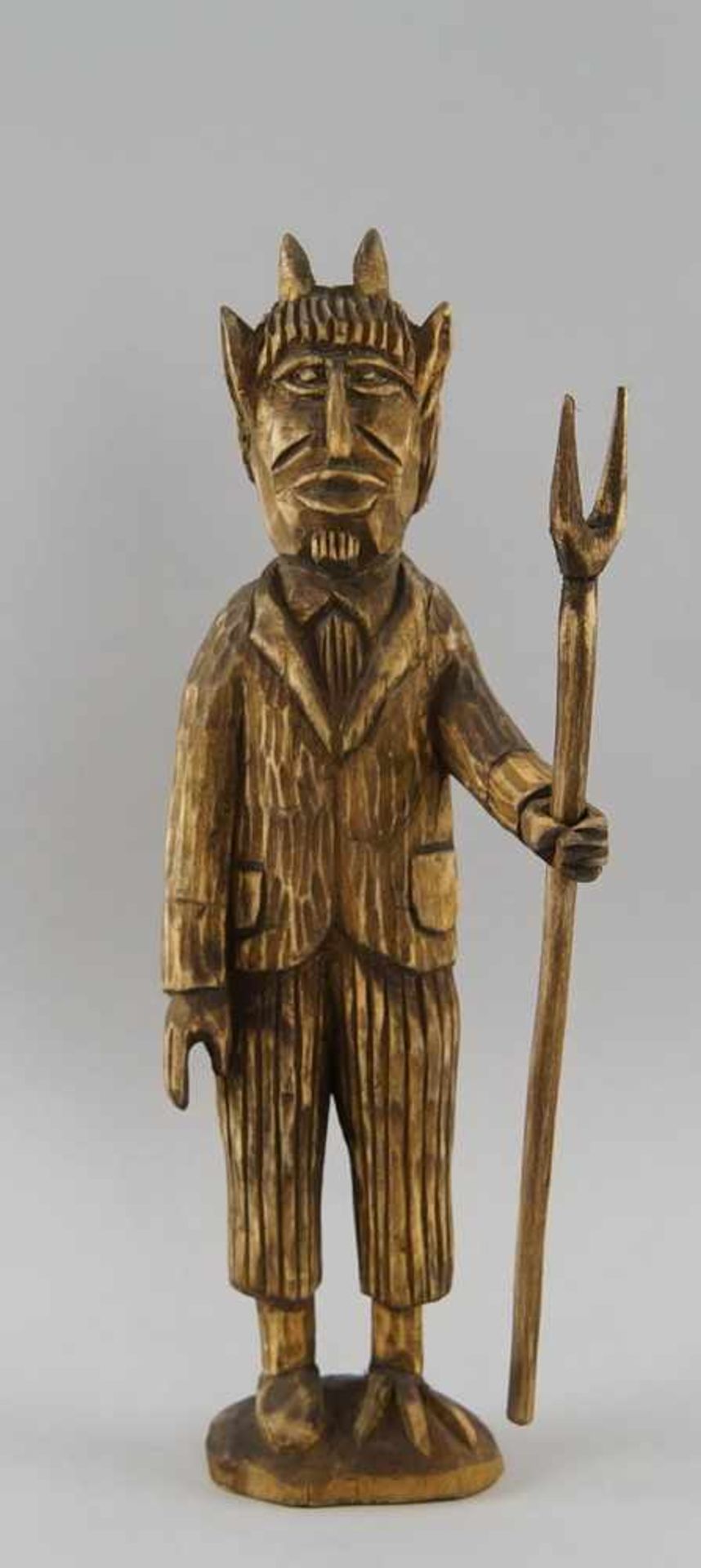 Stehender Teufel, Holz geschnitzt, H 38 cm