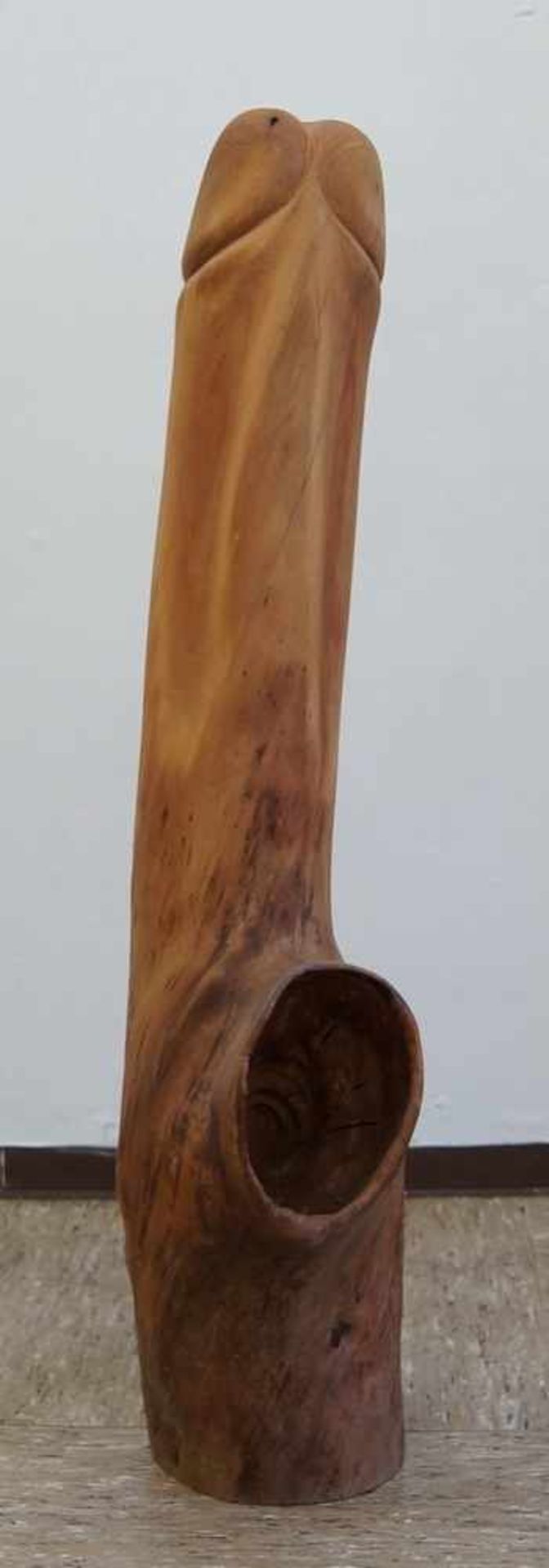Übergrosser Phallus aus einem Stamm geschnitzt, H 91cm - Bild 2 aus 5