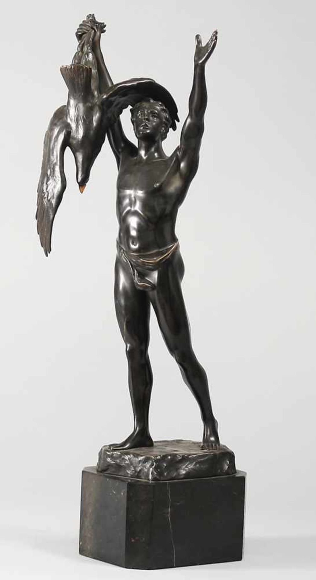 Schmidt-Felling, Julius Paul (Deutscher Bildhauer, 1835 - 1920) Bronze, patiniert. Auf oktogonalem
