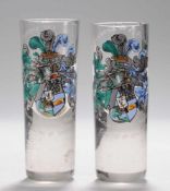 Zwei Schnapsbecher der Prussonia Berlin Farbloses Glas. Konische Form. Fronts. in polychromer