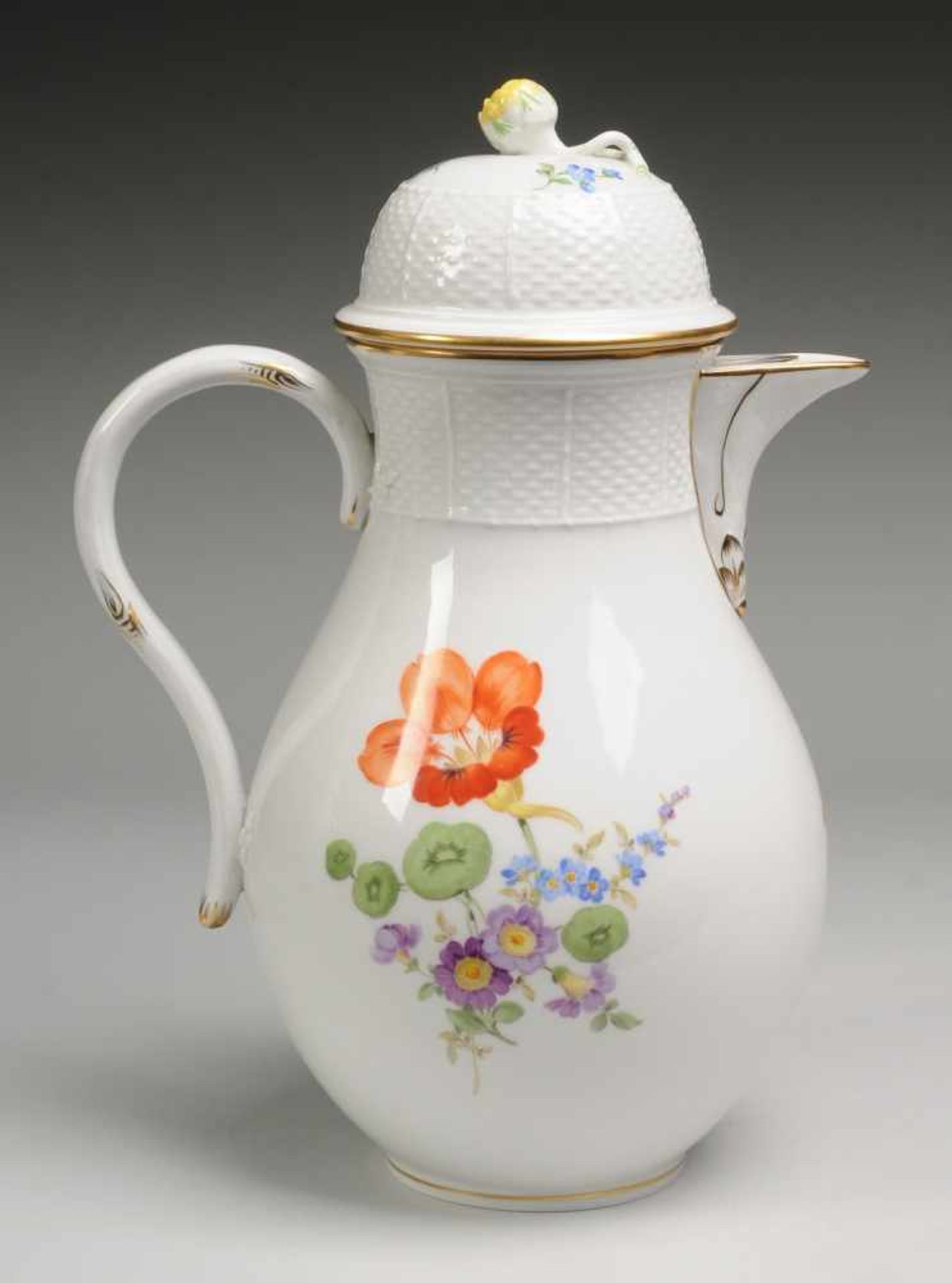 Kaffeekanne "Altozier" mit Blumenmalerei Weiß, glasiert. Birnförmiger Korpus. Gewölbter - Image 2 of 2