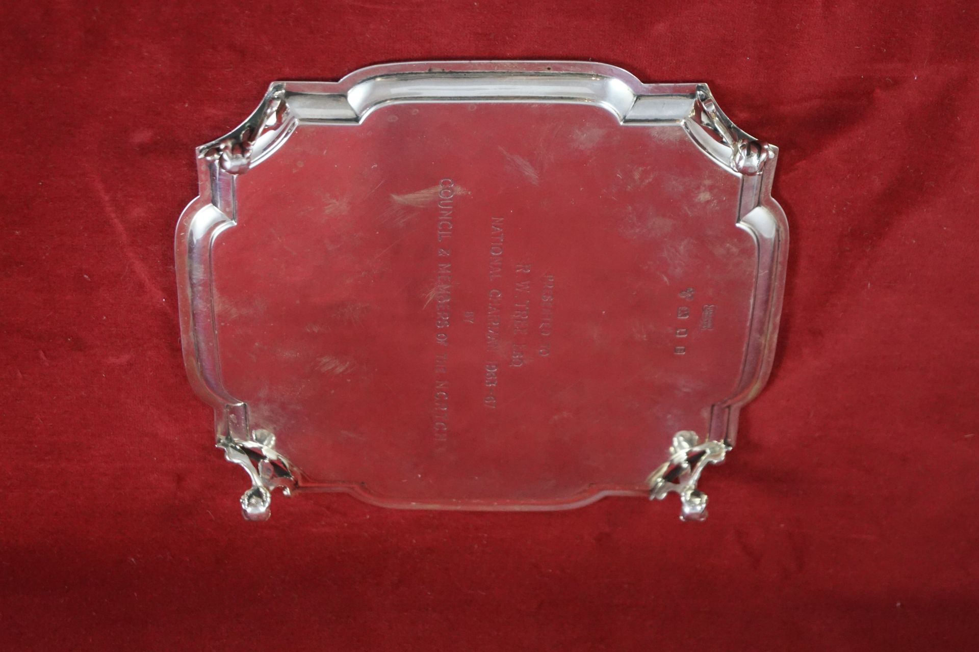 Salver, England Sterling Silber, London, Harrods Ltd - Richard Woodman & Burbridge, 1937, gepunzt, - Bild 2 aus 4