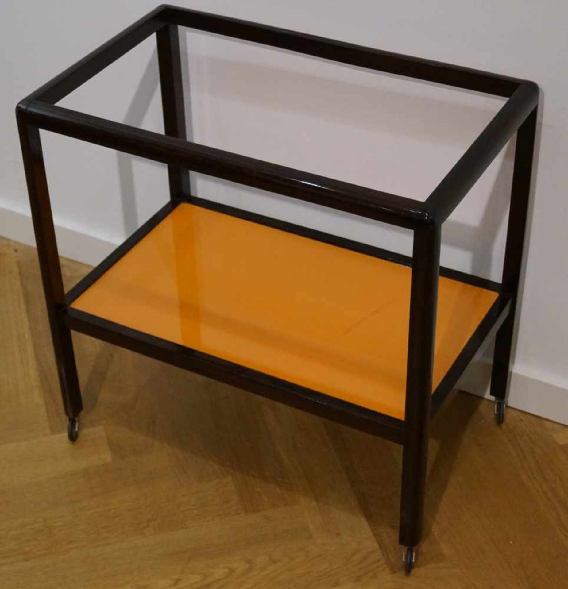 Servierwagen, Art-DecoMahagoni, gefärbte Glasböden in Orange, Tablett abnehmbar, Höhe 67,5 cm x - Bild 5 aus 5