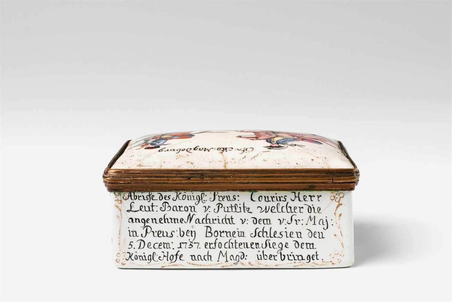 An enamel snuff box commemorating the victory of Borna / Leuthen in Silesia Enamelled copper with - Image 4 of 7