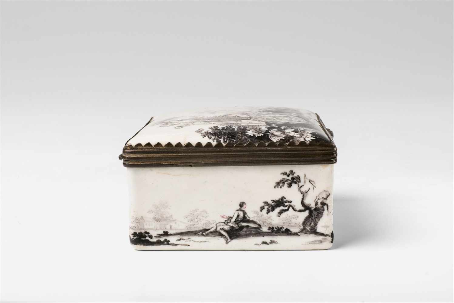 An enamel snuff box with pastoral scenes Enamelled copper with silver-plated copper mountings. - Image 5 of 8