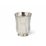 A Berlin silver beaker Engraved with a coat-of-arms below a wreath to the display side. H 9.7 cm,