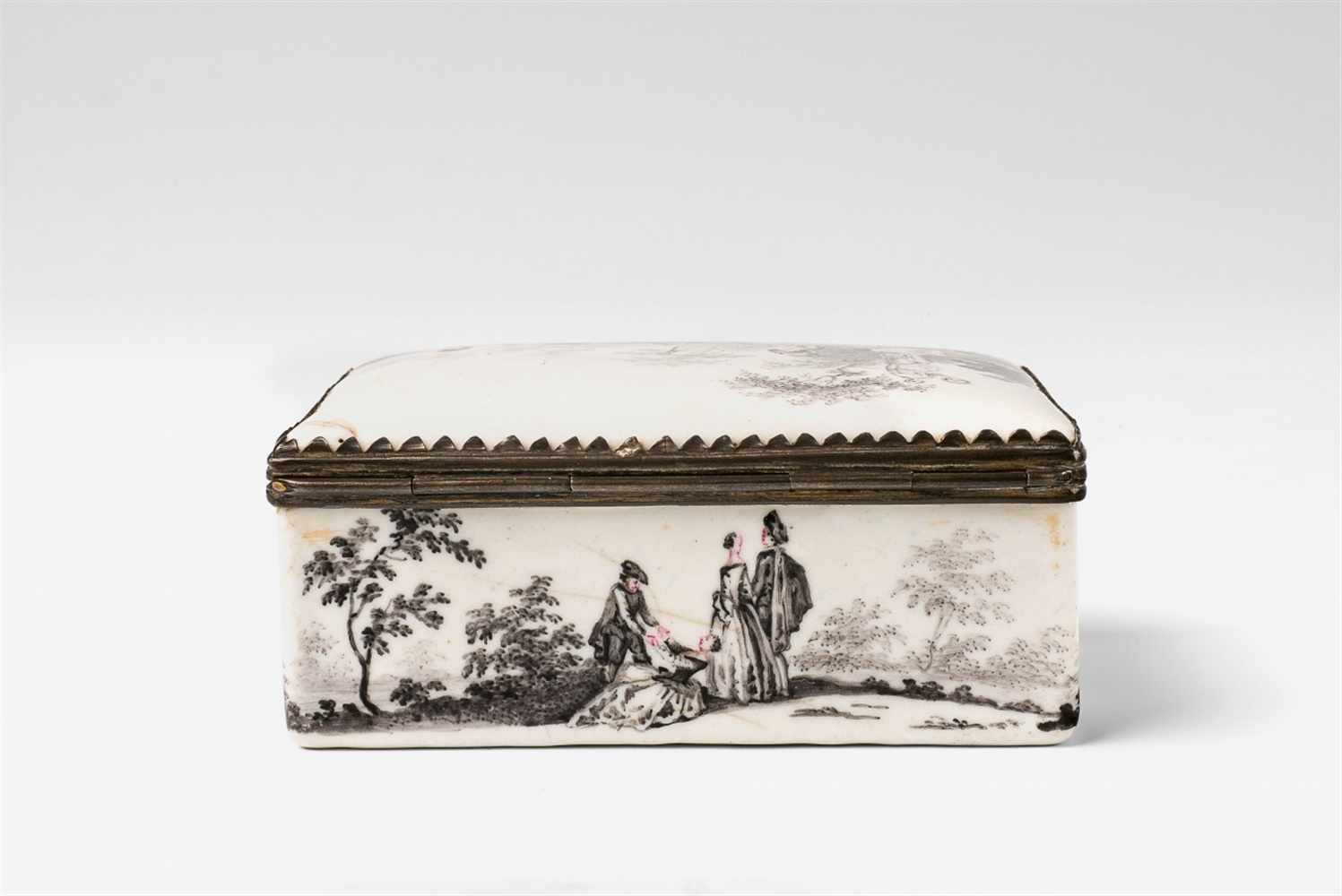 An enamel snuff box with pastoral scenes Enamelled copper with silver-plated copper mountings. - Image 3 of 8
