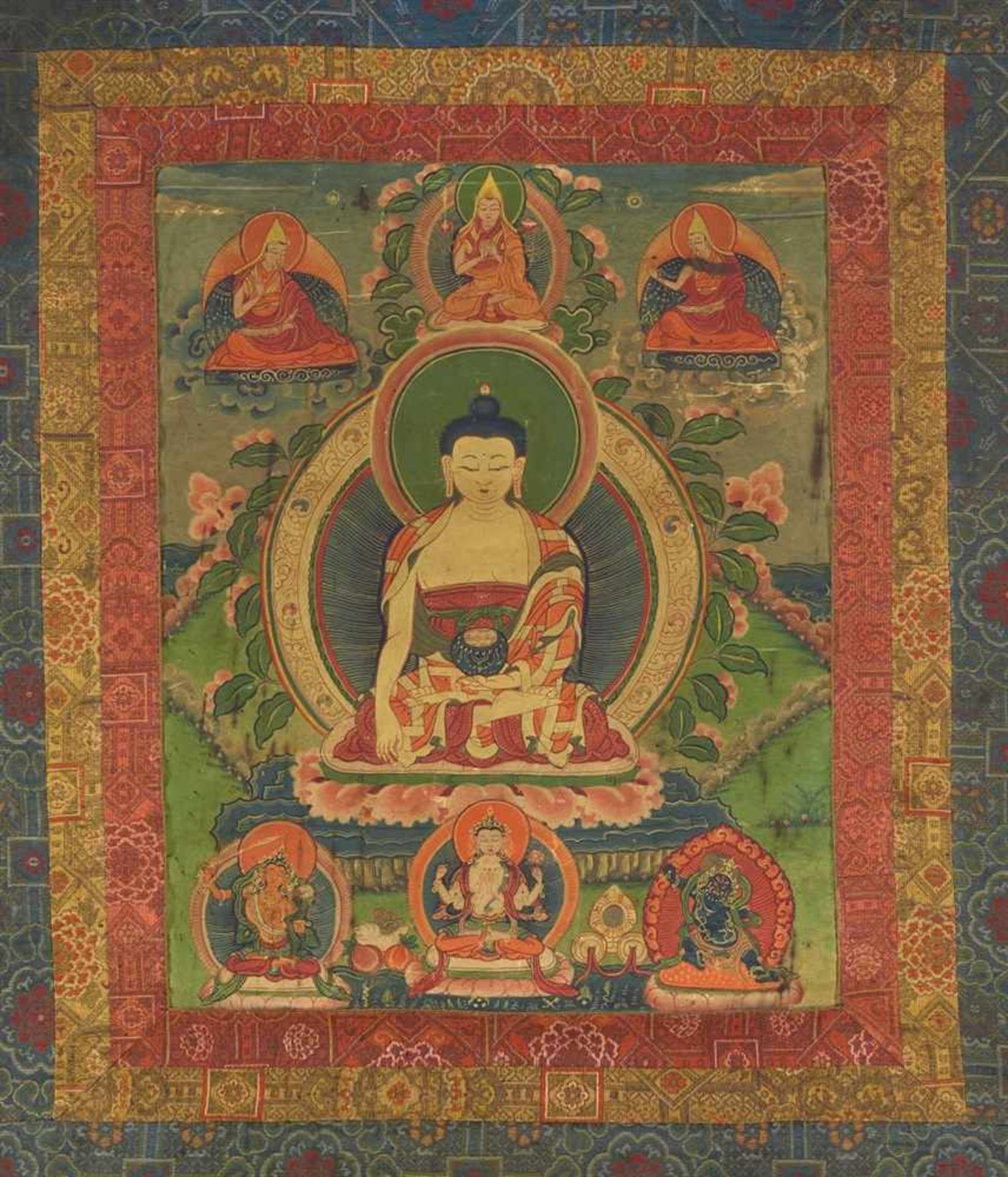 Thangka des Buddha Shakyamuni. Tibet. 19. Jh. Buddha Shakyamuni sitzt auf einem Lotoskissen, die