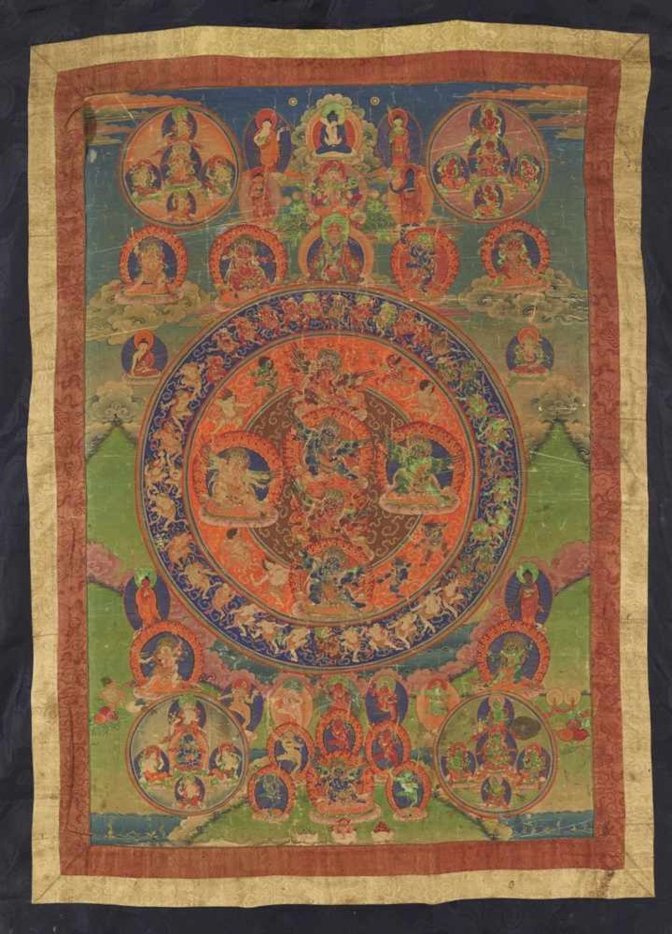 Thangka der friedvollen und zornvollen Gottheiten des bardo. Osttibet. 19. Jh. Im Zentrum des runden