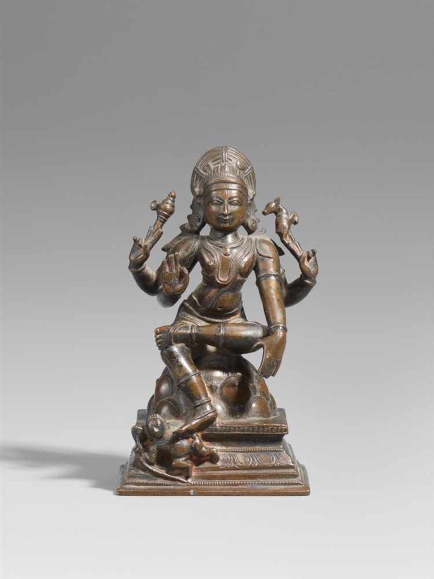 Vakyana Dakshinamurti. Bronze. Südindien, Tamil Nadu. 17./19. Jh. Der vieramige Shiva, als Herr