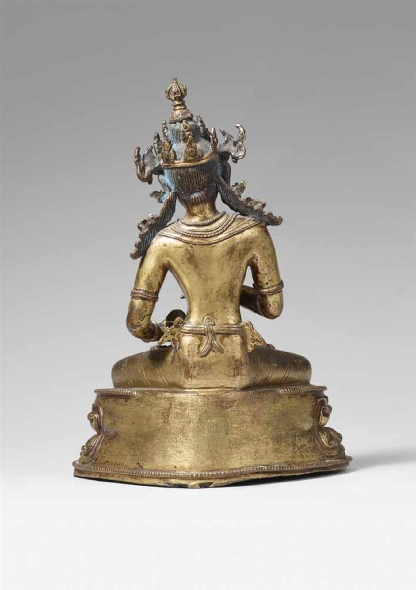 Prächtige Figur des Vajrasattva. Feuervergoldete Bronze. Tibet. 17. Jh. Das Diamantwesen, tib. - Bild 3 aus 3