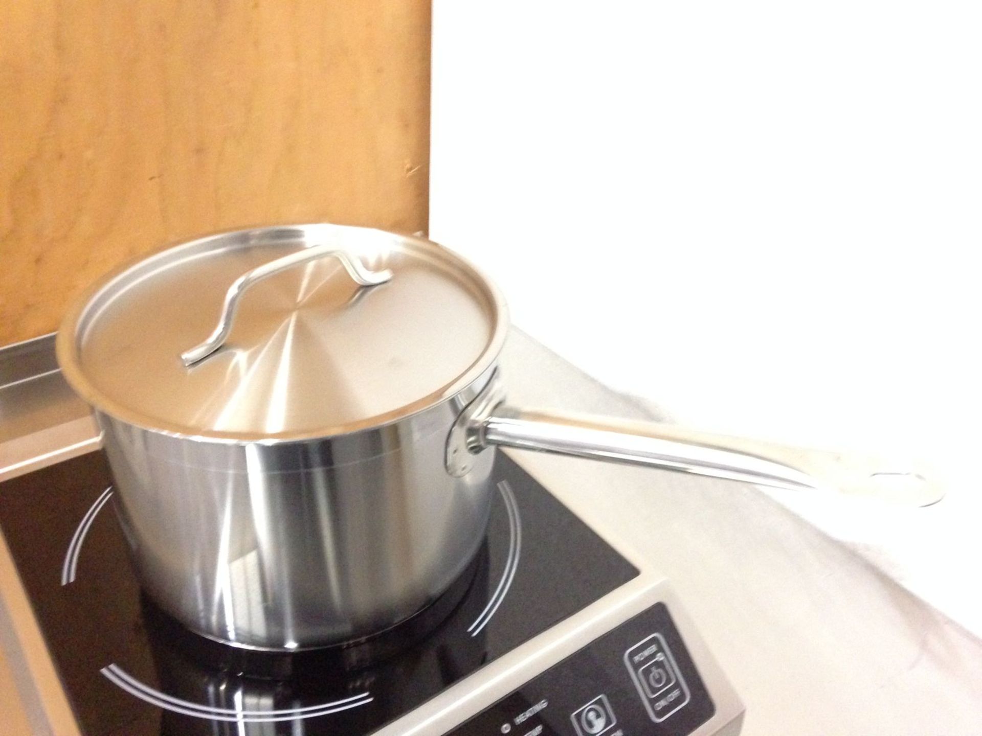 4.5qt Heavy Duty Sauce Pan Induction Capable