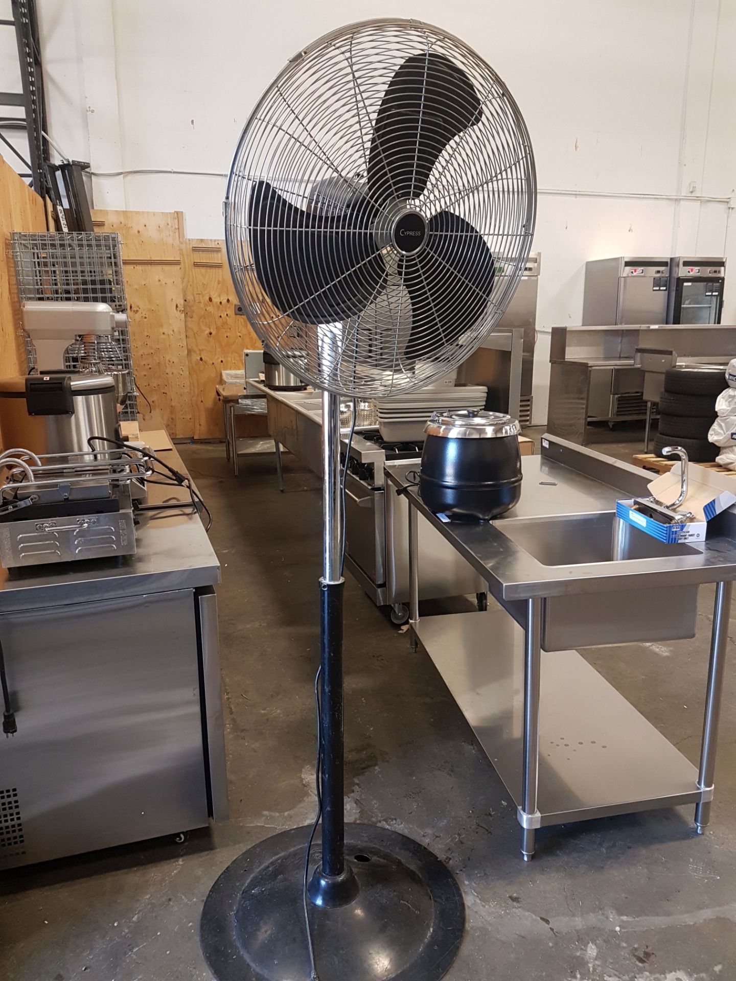 Cypress Fan on Adjustable Height Post