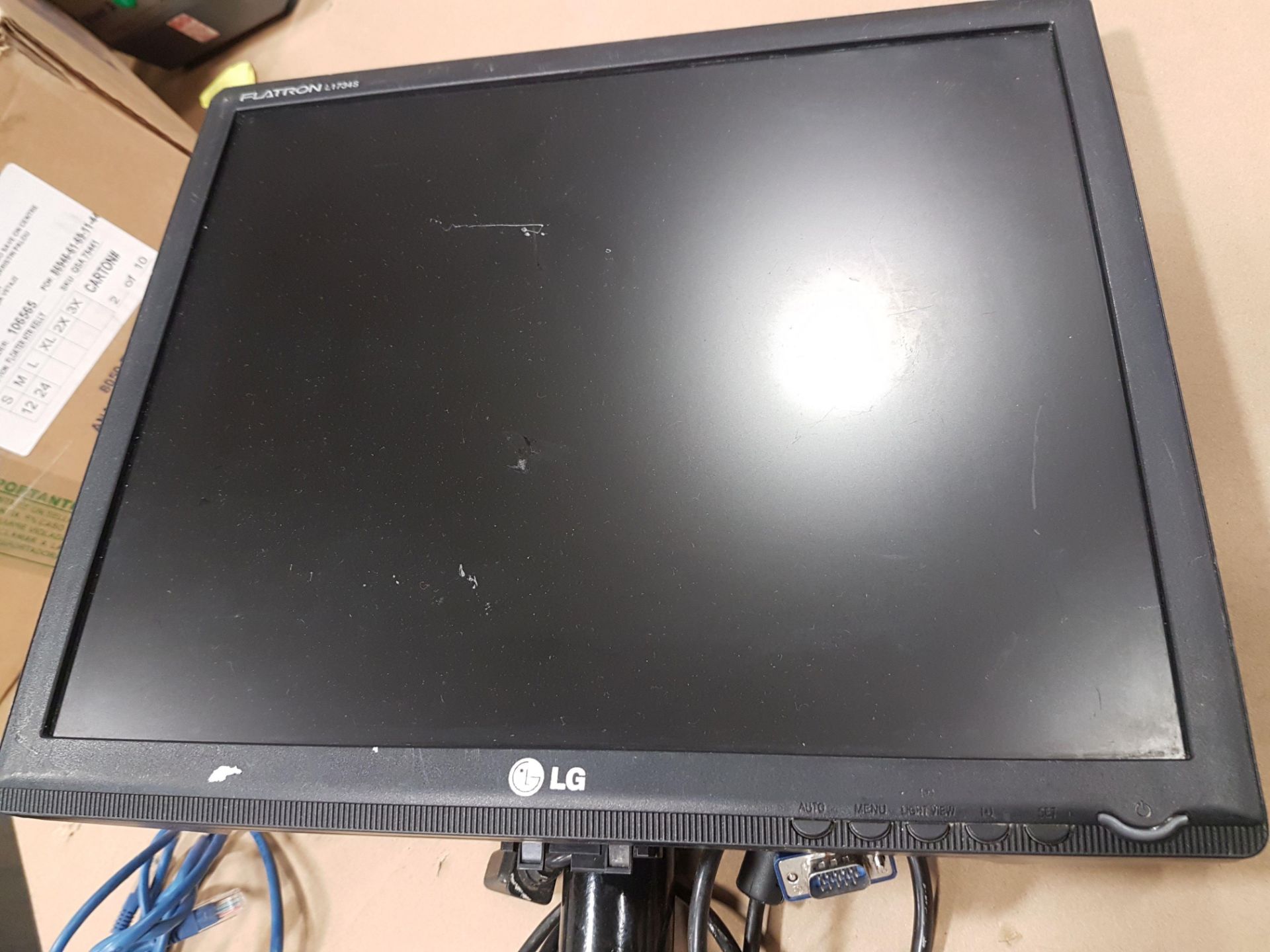LG Flatron Monitor Model L1734SI with Mounting Post