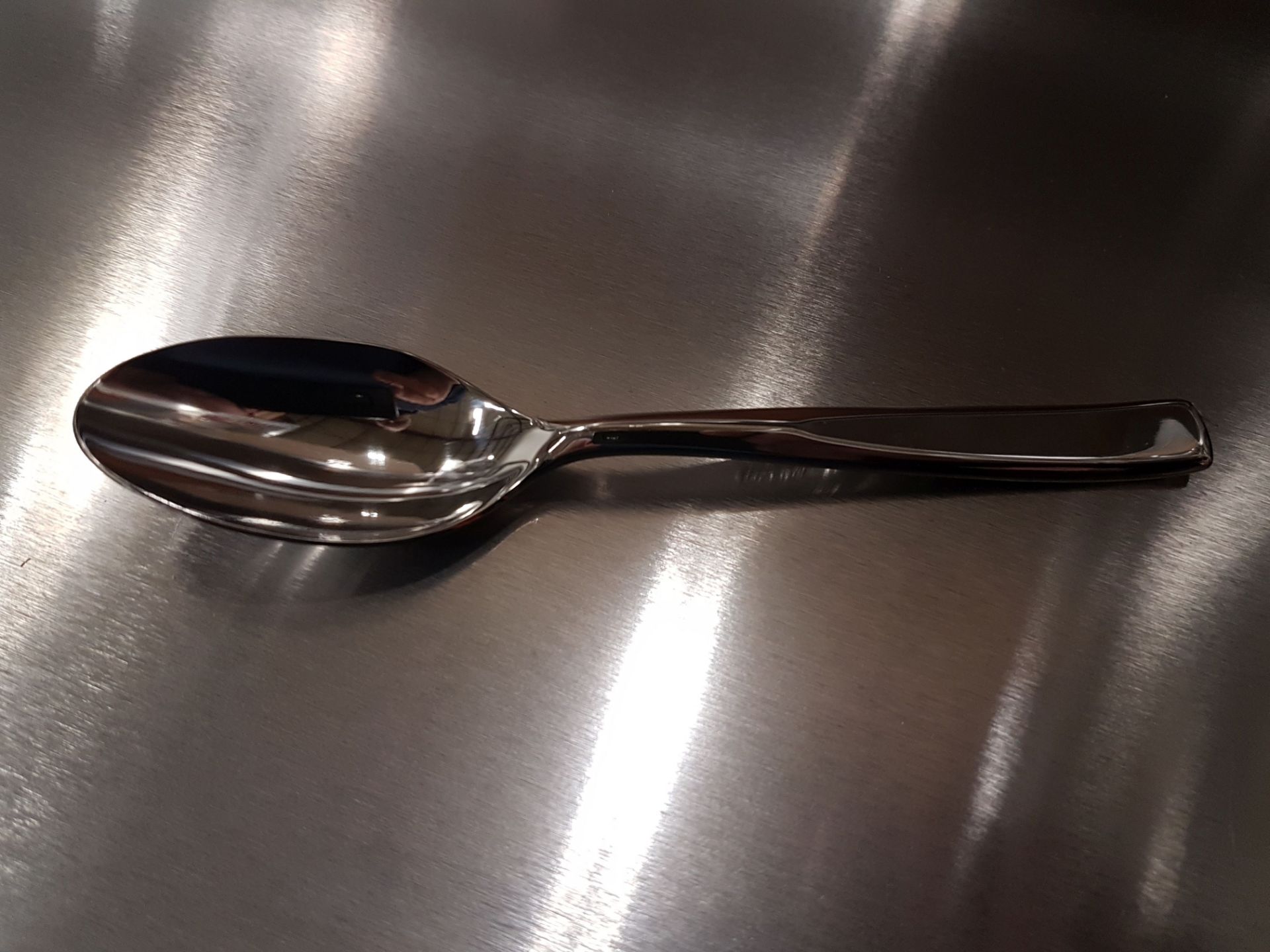 Cutlery Bin with 48 Oneida Teaspoons