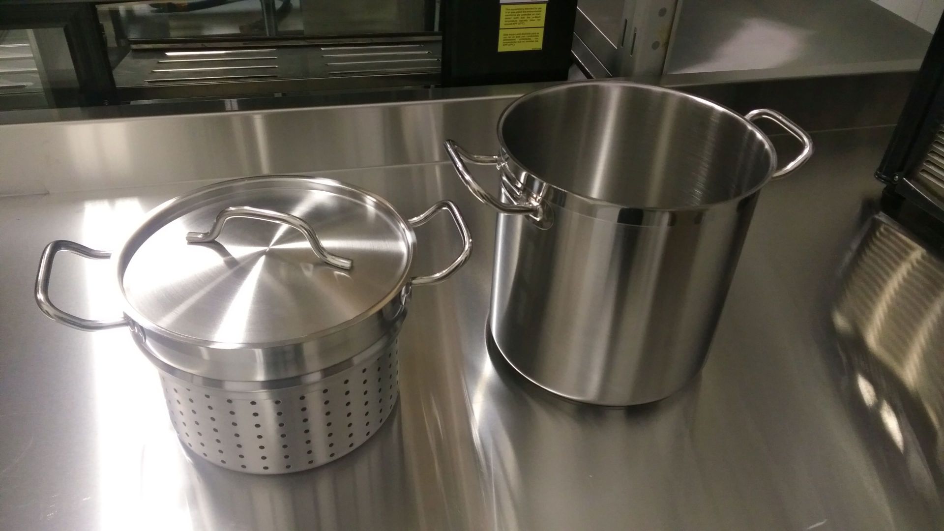 20qt Stock Pot with Steamer - Image 5 of 5