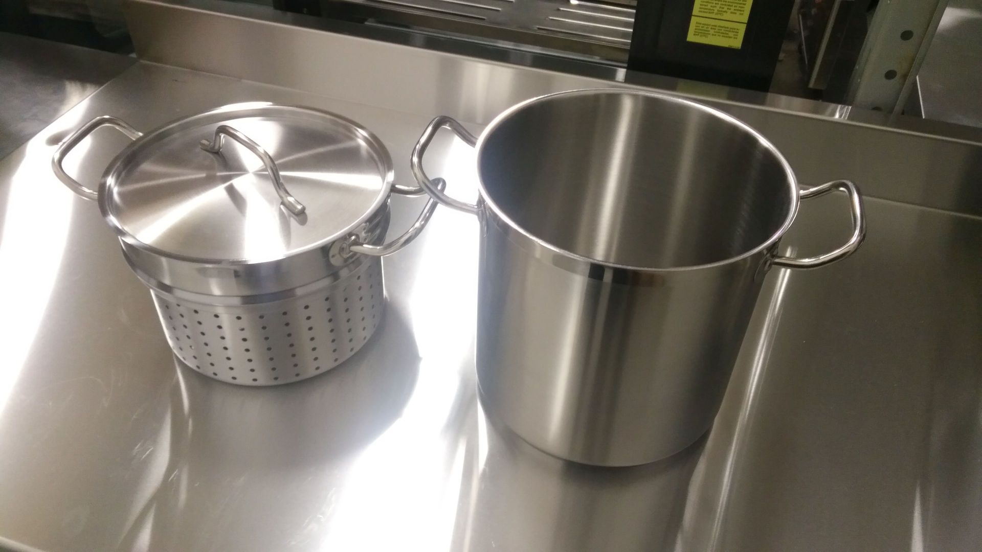 20qt Stock Pot with Steamer - Image 2 of 5