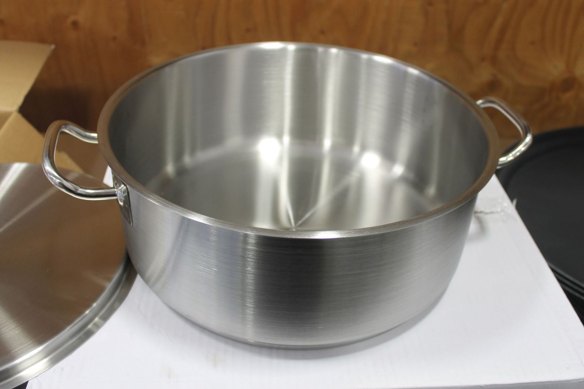 15qt Heavy Duty Stainless Steel Brazier induction capable - Image 2 of 3