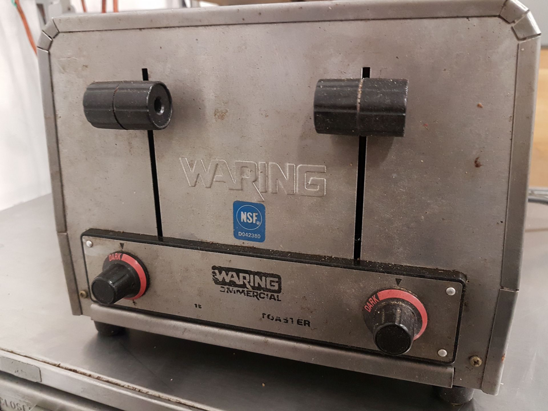 Waring 4 Slice Toaster - Model WCT805 - Image 2 of 2