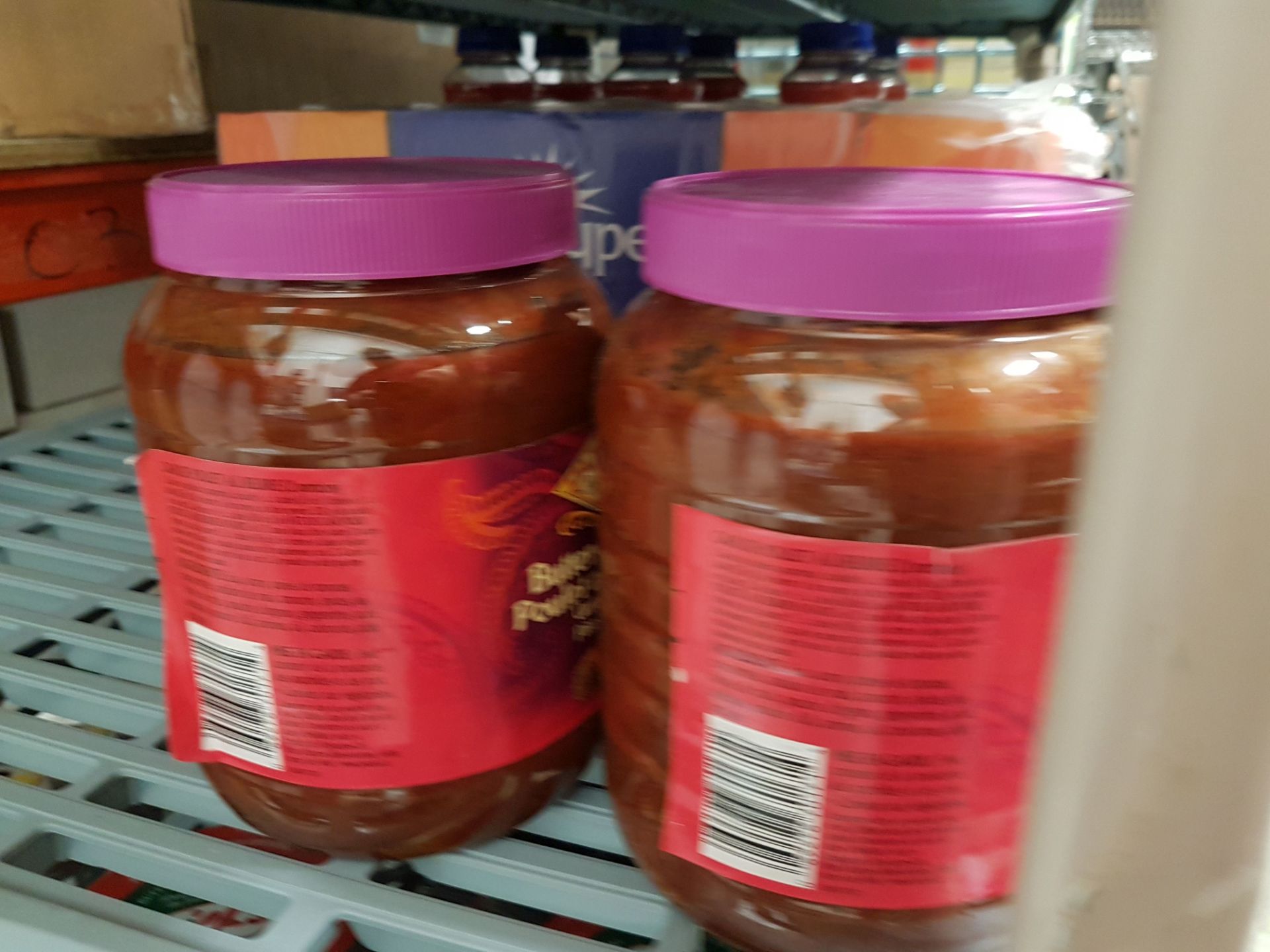 Patak's Butter Chicken Curry Paste - 2 x 2.2 lt Jars - Image 2 of 2