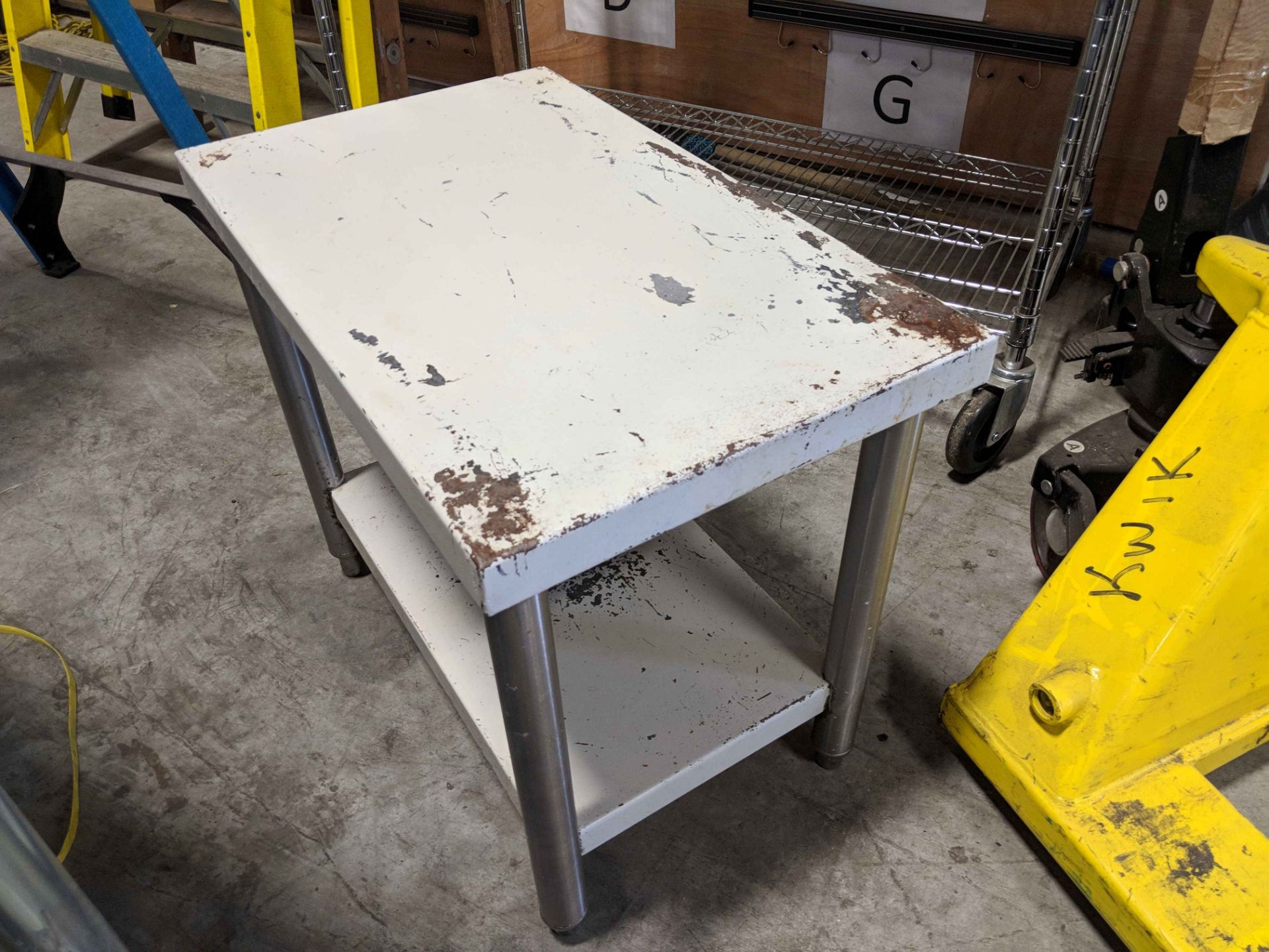 25" x 15" Equip[ment Stand