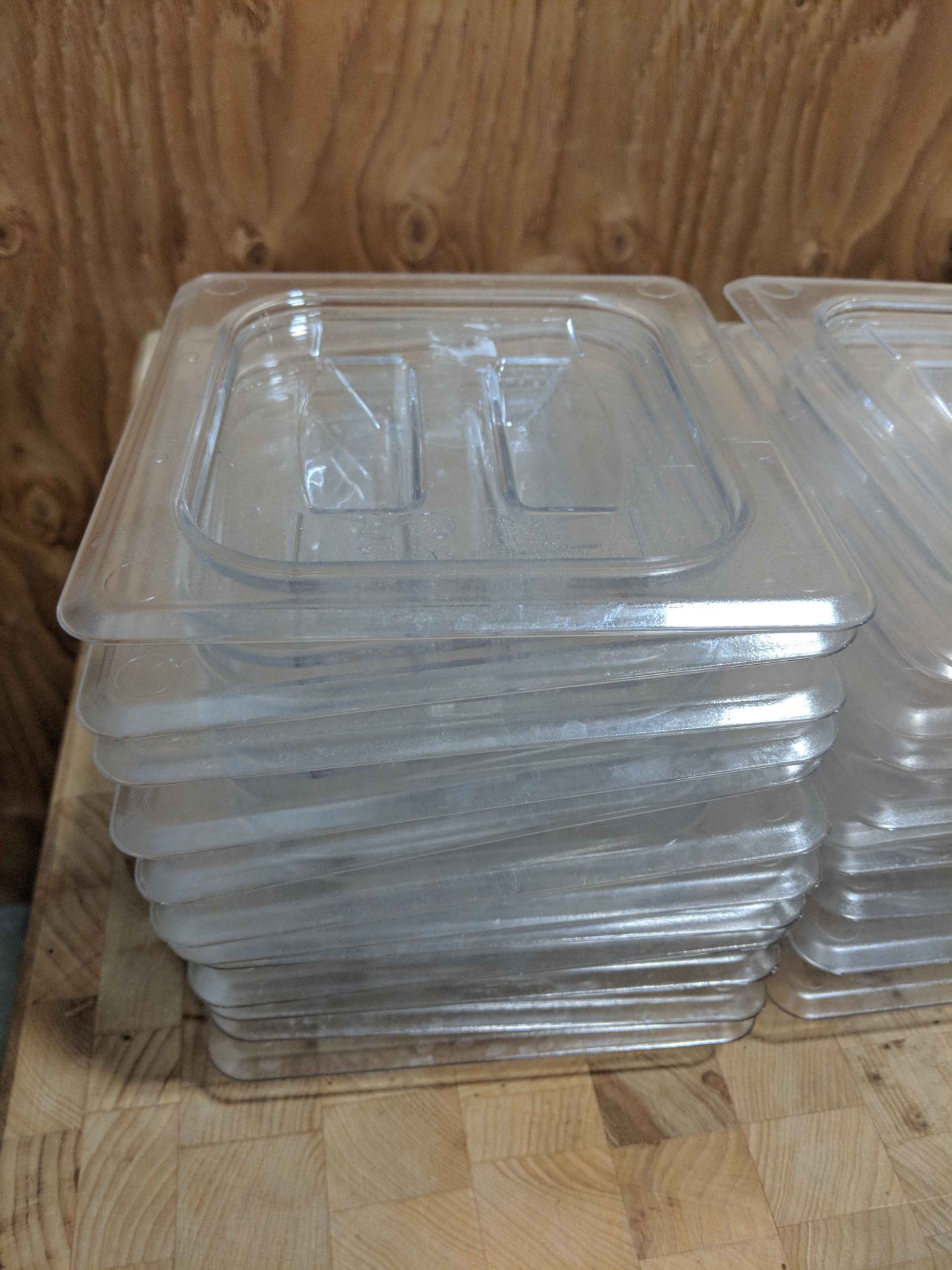 1/6 Polycarb Lids, Cambro 60CWCH (6-15/16" x 6-3/8") - Lot of 12
