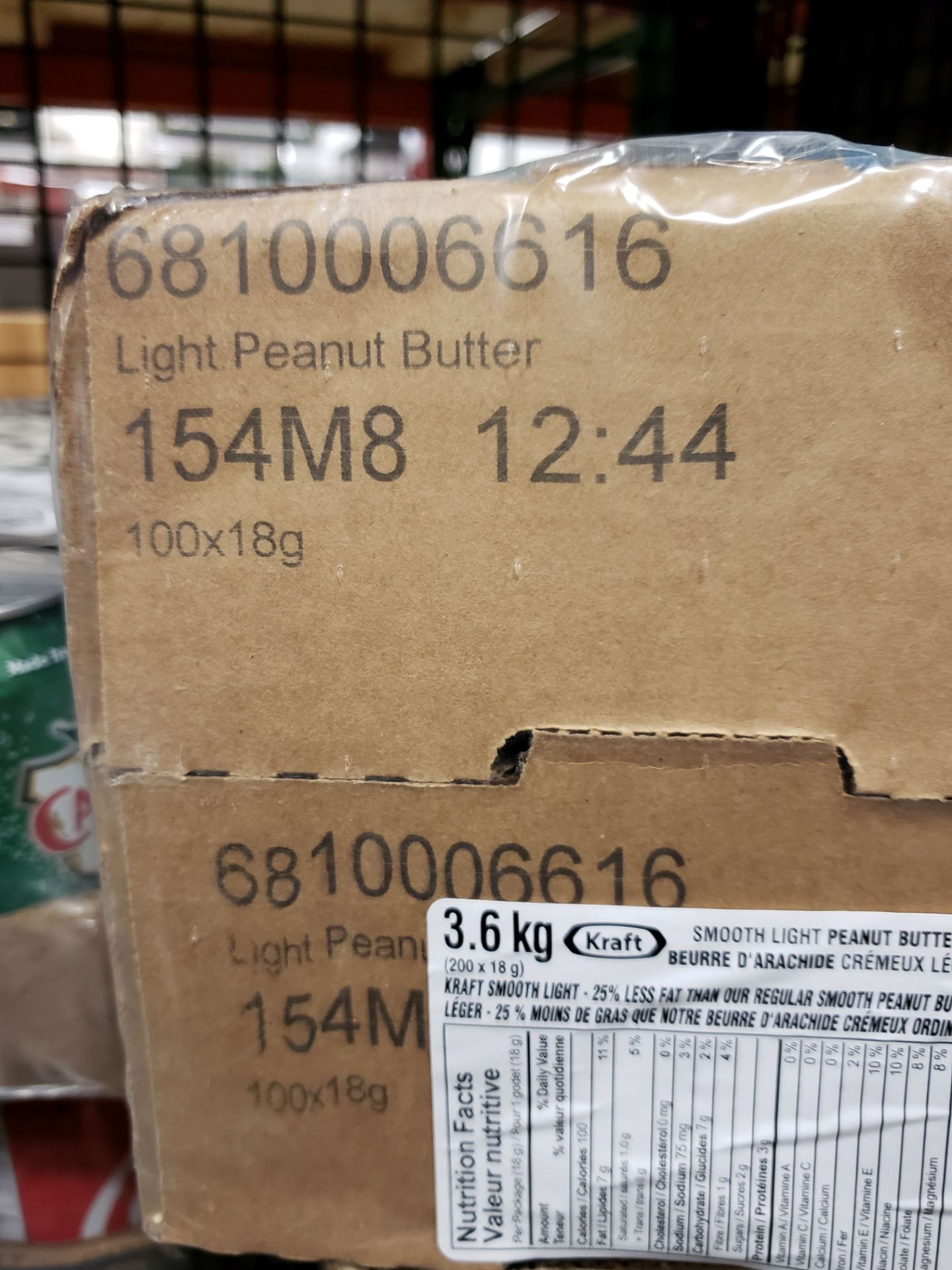 Kraft Smooth Light Peanut Butter - 200 x 18 gr Portions - Image 3 of 3