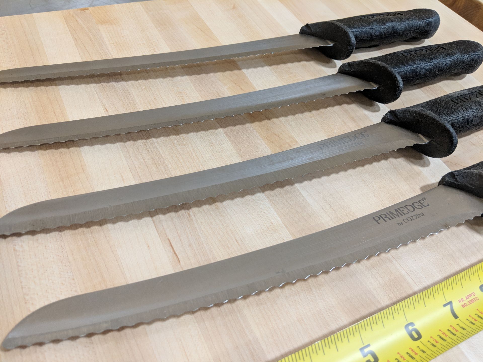 Serrated Slicing Knives - Lot of 4 - Image 2 of 3