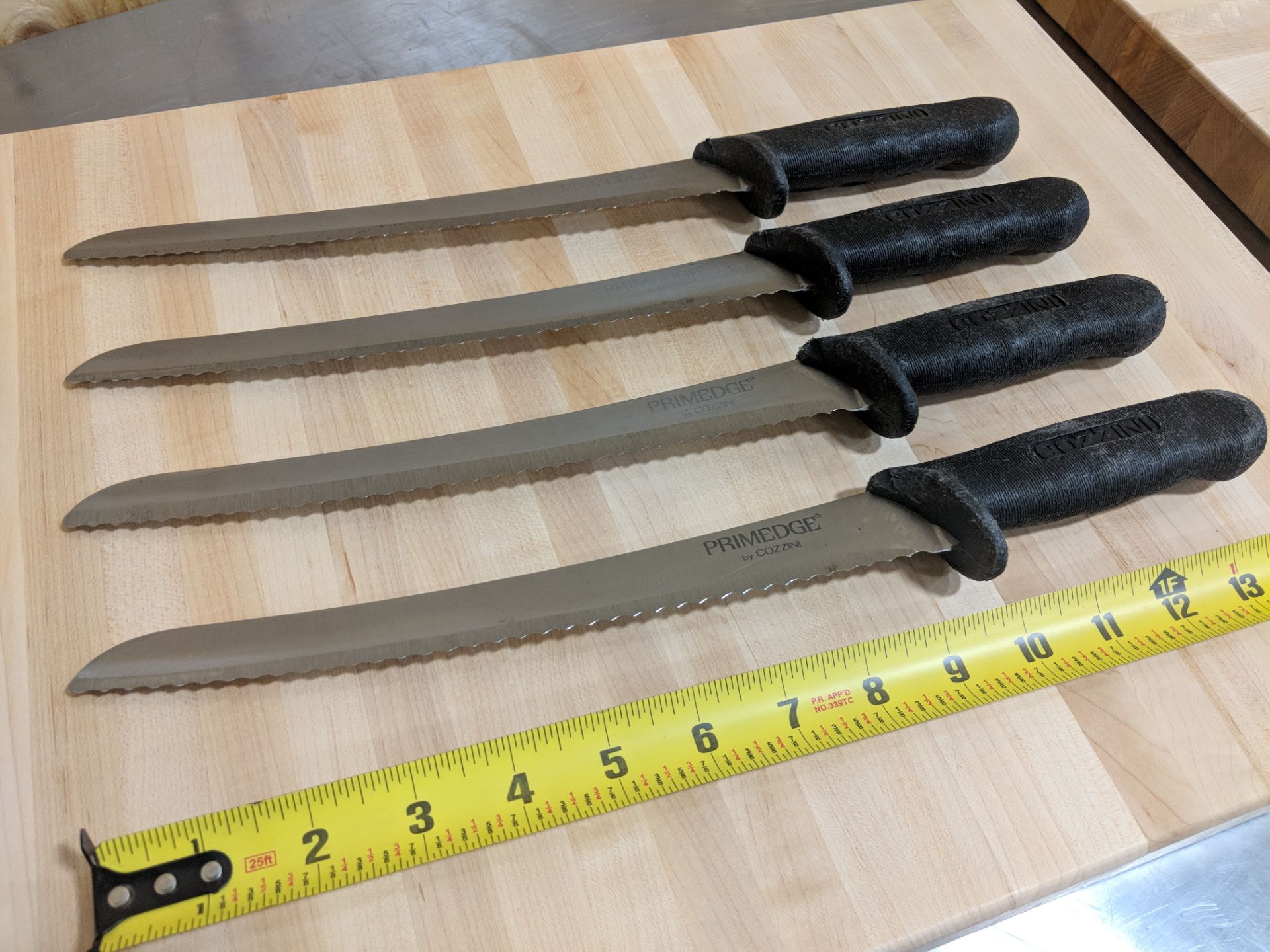 Serrated Slicing Knives - Lot of 4 - Image 3 of 3