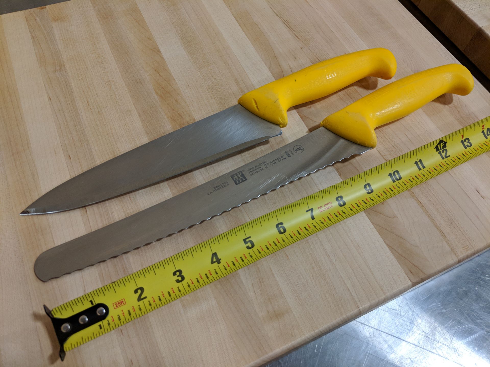 Henckel Twin Knives - Lot of 2