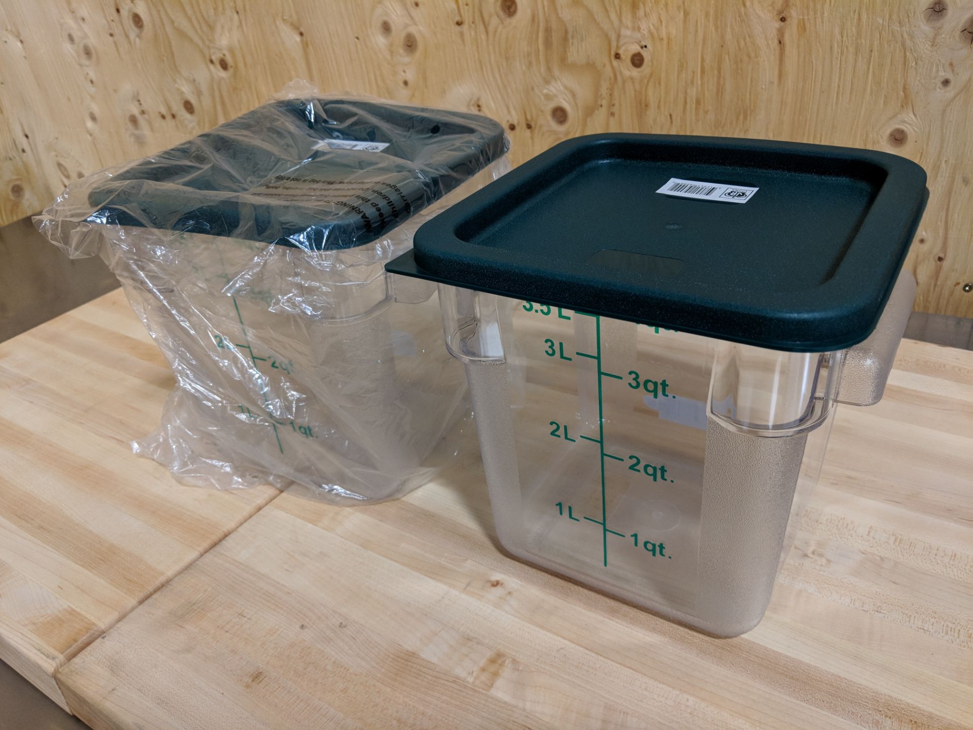 4qt Polycarb Ingredient Bins - lot of 2