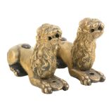 Pair of gilded bronze lions. Italy. 15th century. 14 x 11 x 6 cm. each. -