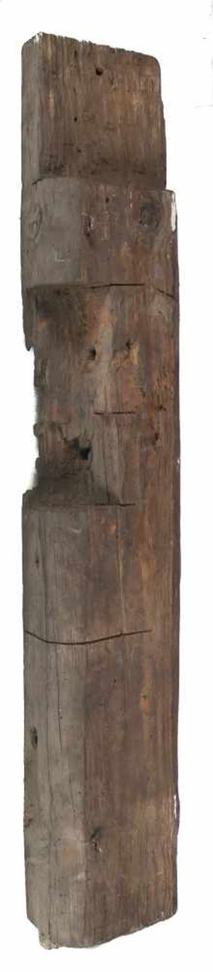 Lot of three carved wooden beams. 17th – 18th century. 115 x 16 x 8 cm., 112 x 19 x 12 cm, and 220 x - Image 5 of 6