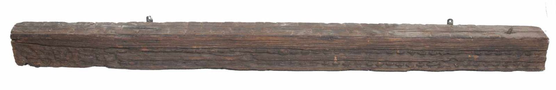 Lot of three carved wooden beams. 17th – 18th century. 115 x 16 x 8 cm., 112 x 19 x 12 cm, and 220 x - Image 3 of 6