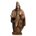 Bishop. Carved, gilded, stewed and polychromed wooden sculpture. Renaissance. Circa 1600.Rich stewed