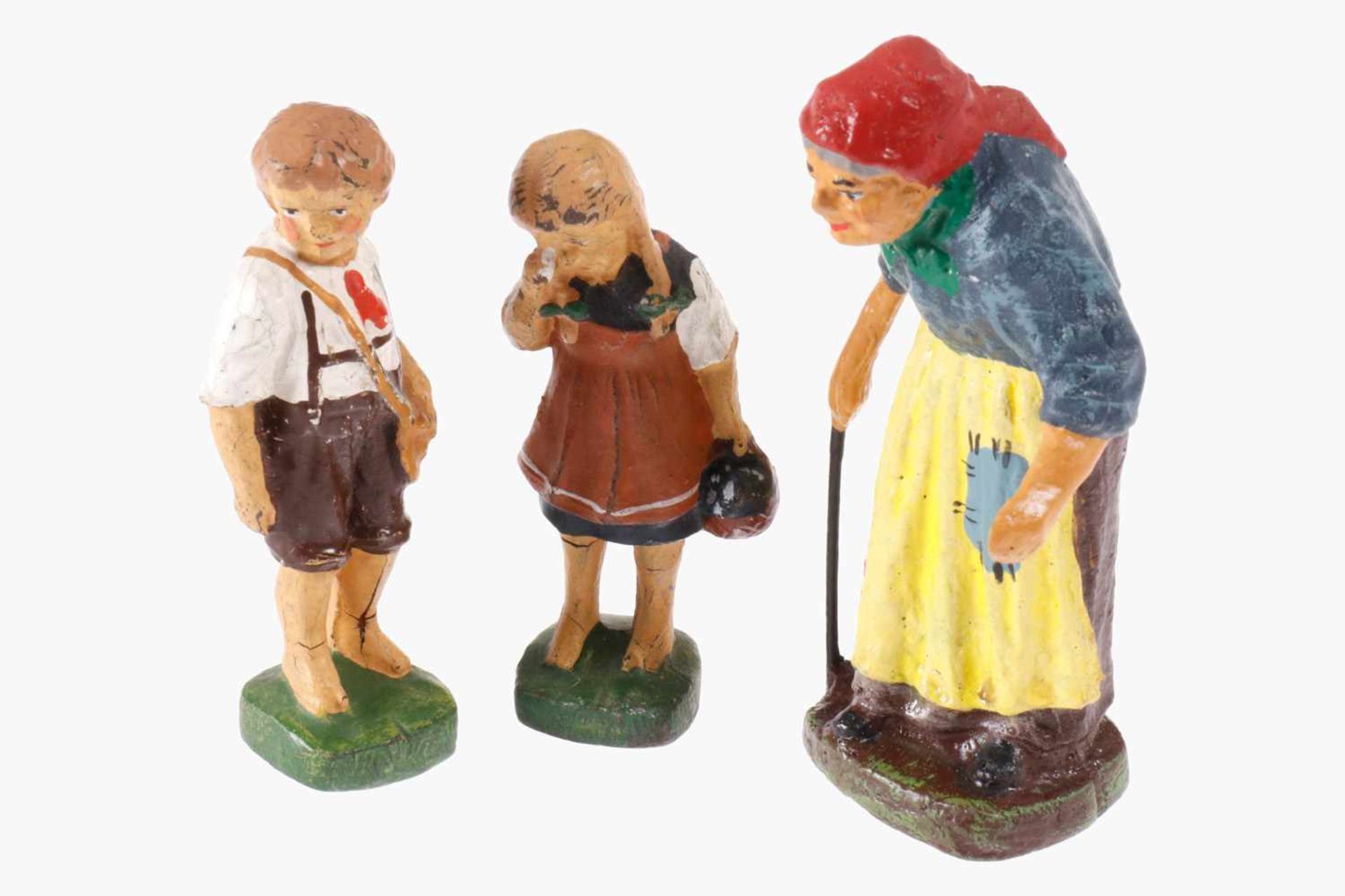 3 Elastolin Figuren, Hexe (Replik) mit Hänsel und Gretel, H 8-9, sonst Z 2