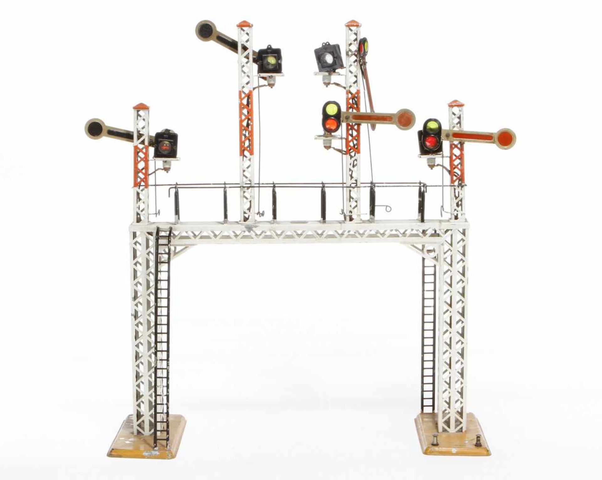 Bing Brückensignal, elektr., HL, mit 4 Gittermasten und Laternenabdeckungen, tw spröder Lack, LS,