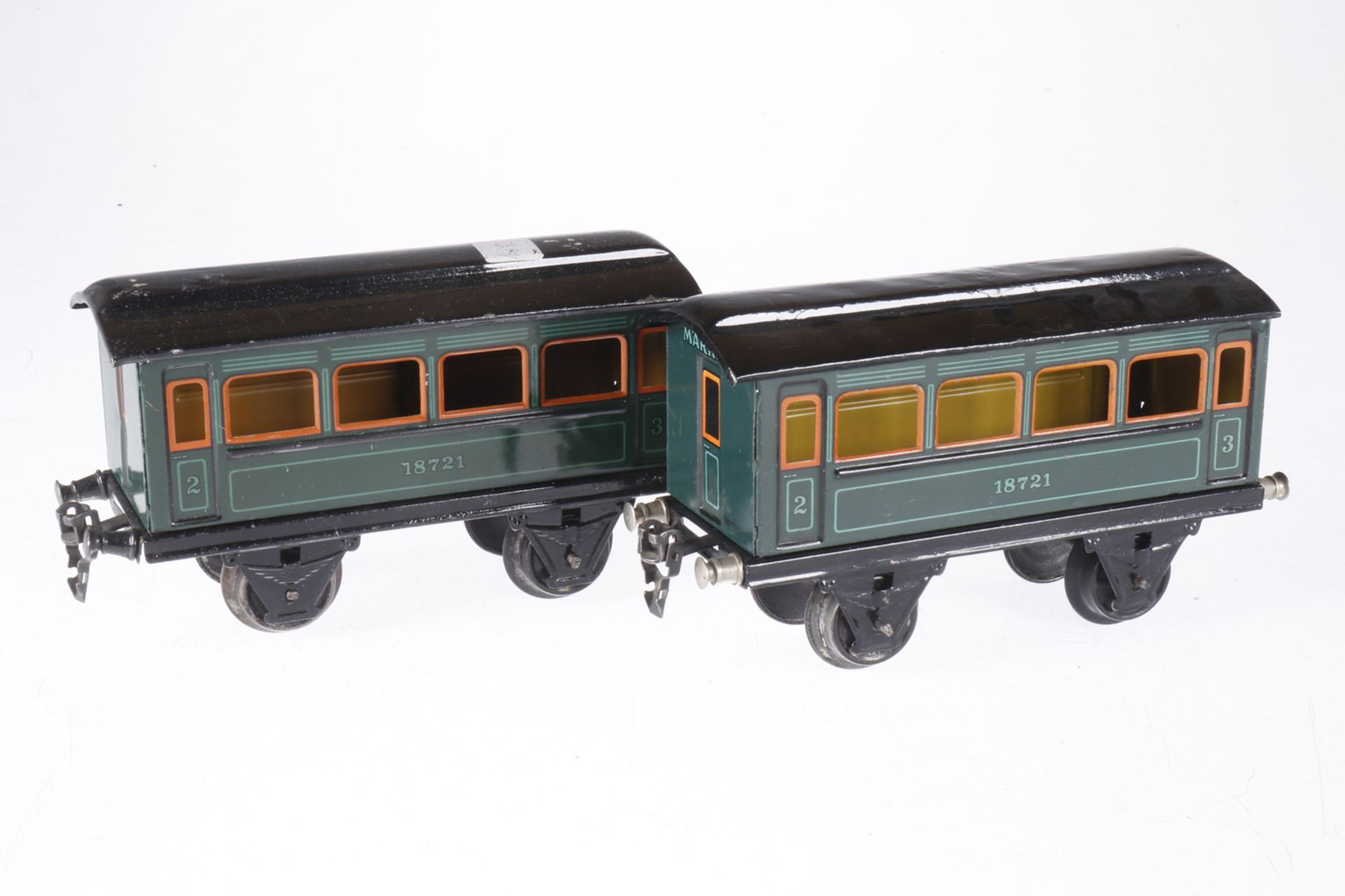 2 Märklin Personenwagen 1872, S 1, CL, Dächer und 1 Rahmen nachlackiert, LS, L 20, bespielt