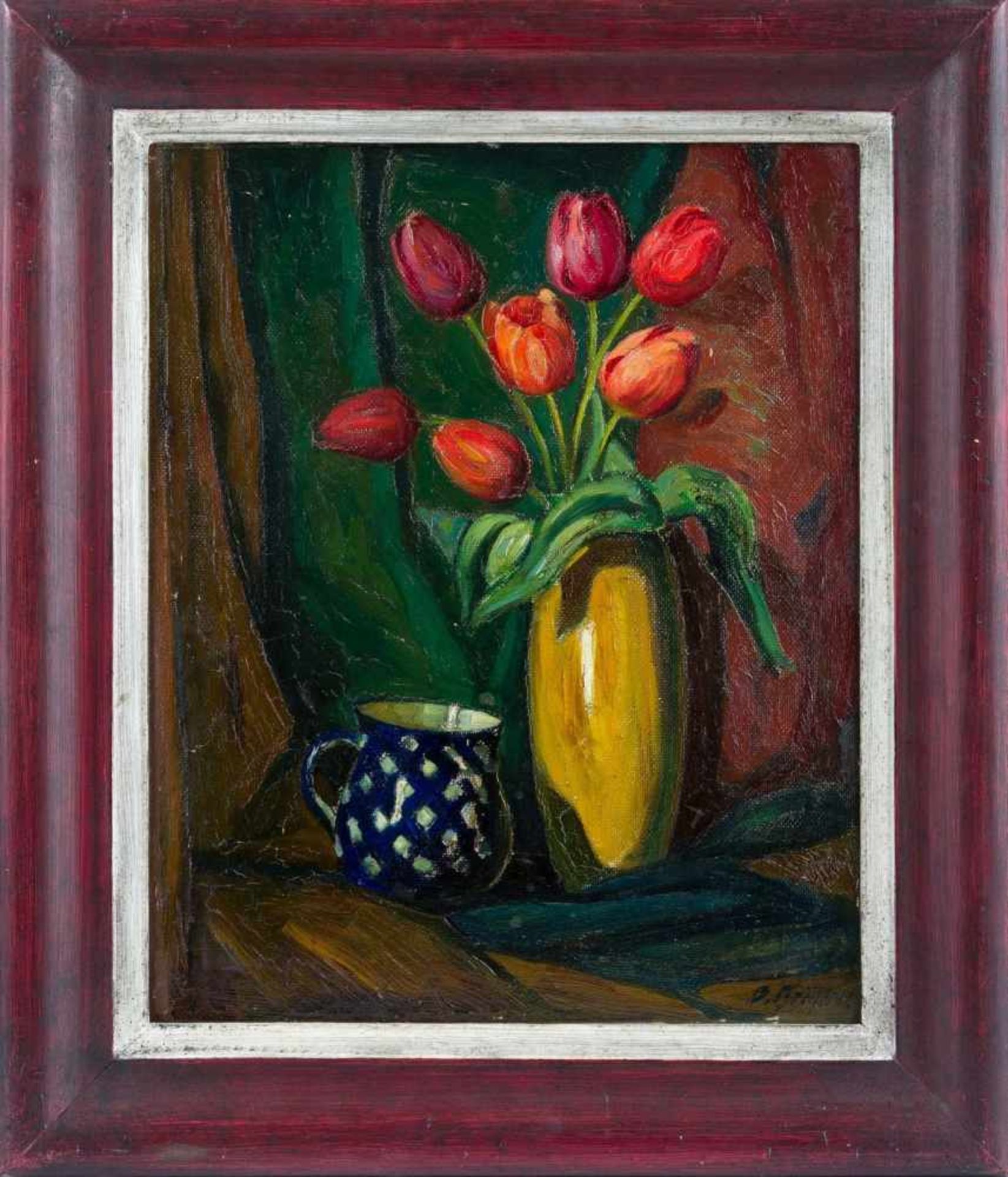 Bröker, Bernhard (1883-1969) Rote Tulpenin gelblicher Keramikvase und Bunzlauer Krug vor Draperie.