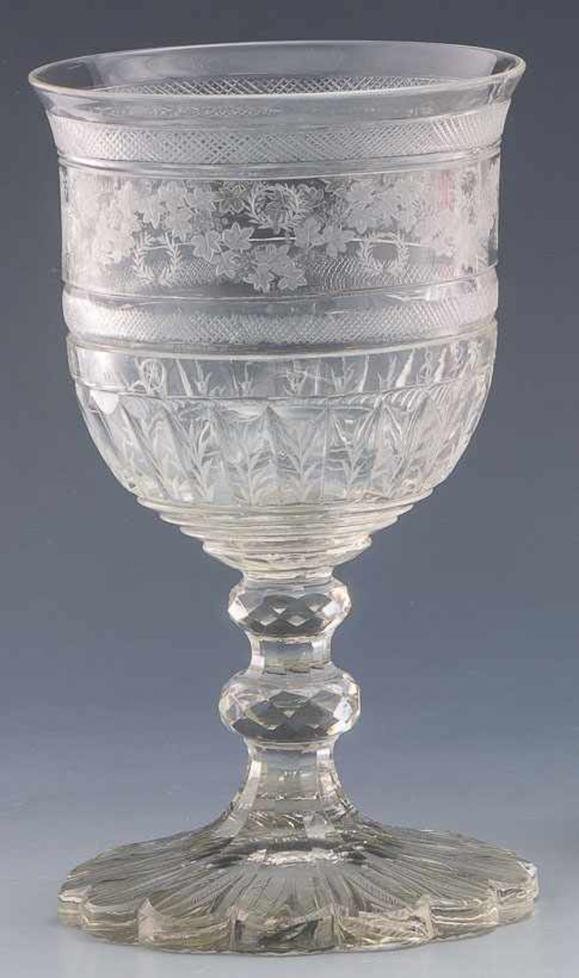 Andenkenpokal Nordböhmen od. Schlesien, um 1827Farbloses Glas mit Schliff und Schnitt.