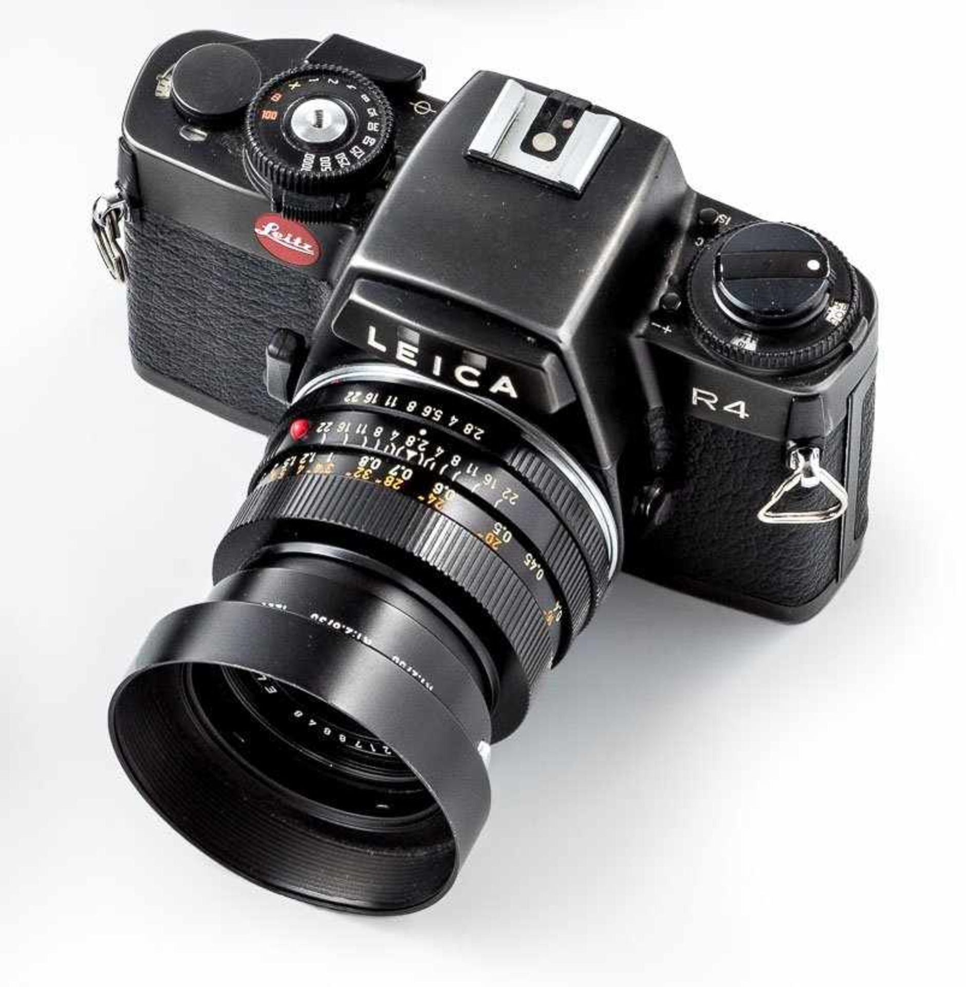 Spiegelreflexkamera Leica R4Made by Leitz Portugal. Analog. Serien-Nr. 1555 792. Schwarzes