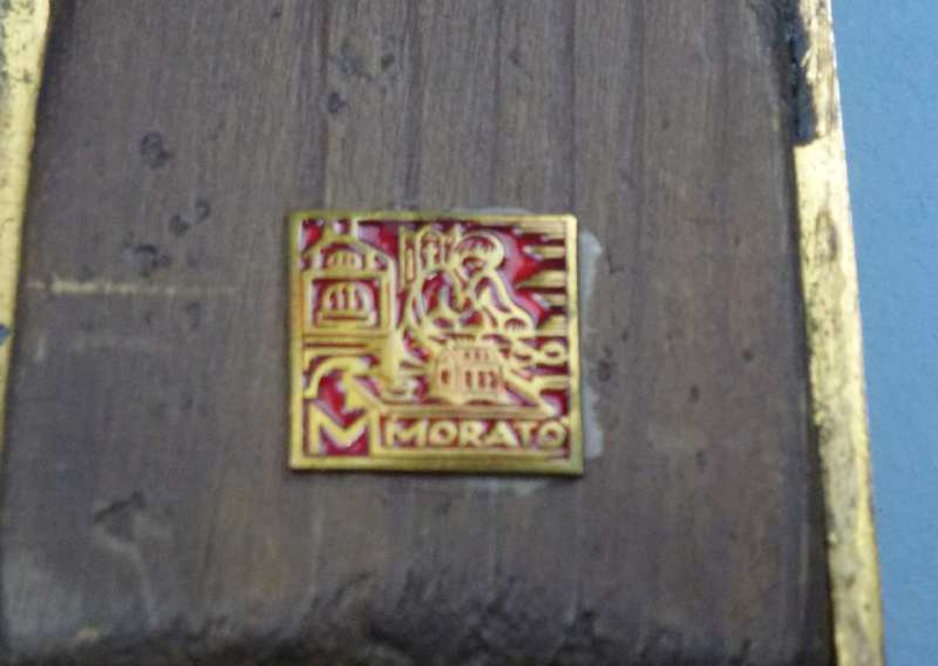 Morató-Kreuz, Paschalis-Kreuz, Modest Morató (1909-1993) vergoldetes Metall auf Holzkern, - Bild 5 aus 5
