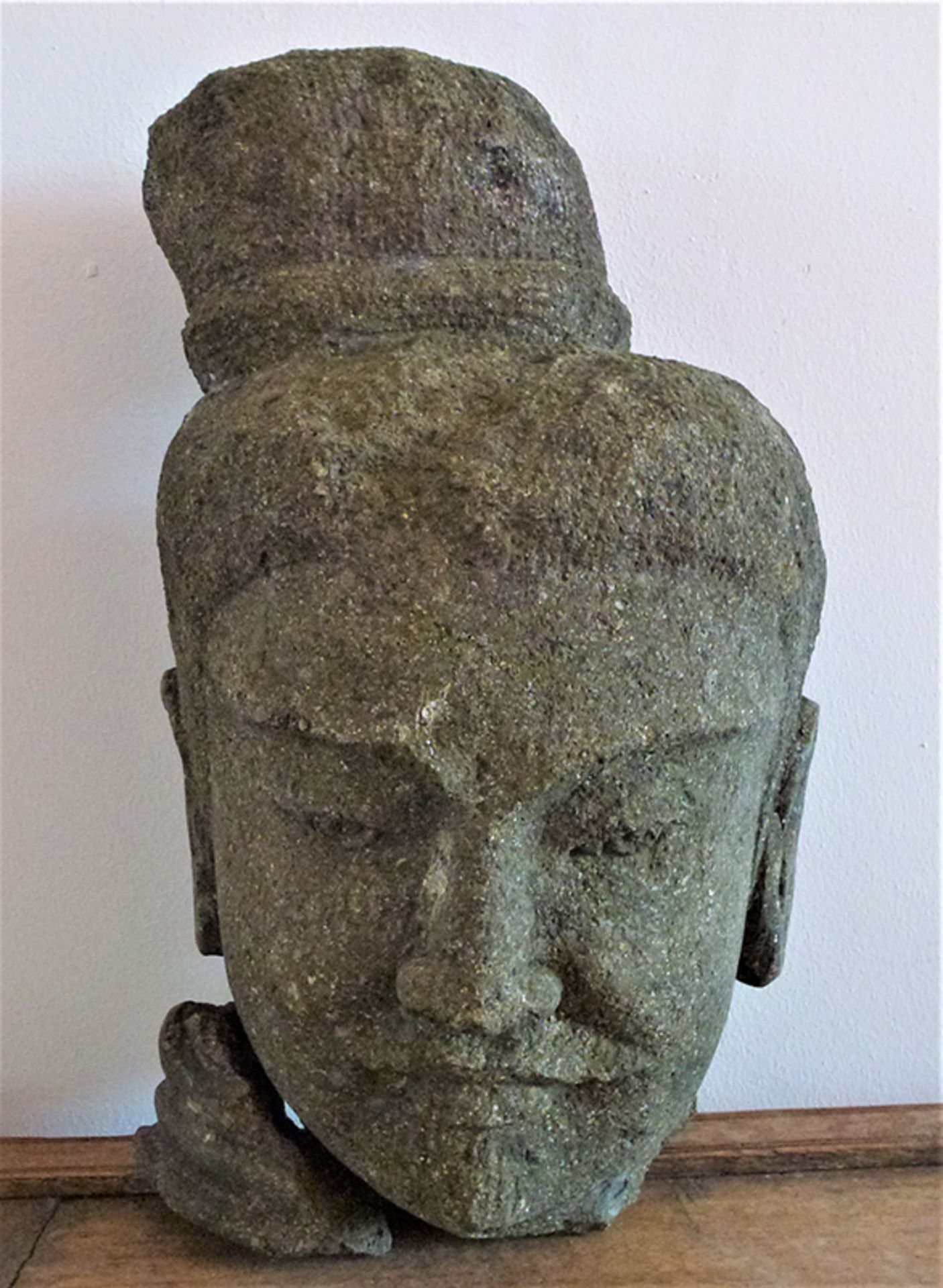 japanischer Buddha-Kopf, 20.Jh. Basalit, H 39cm