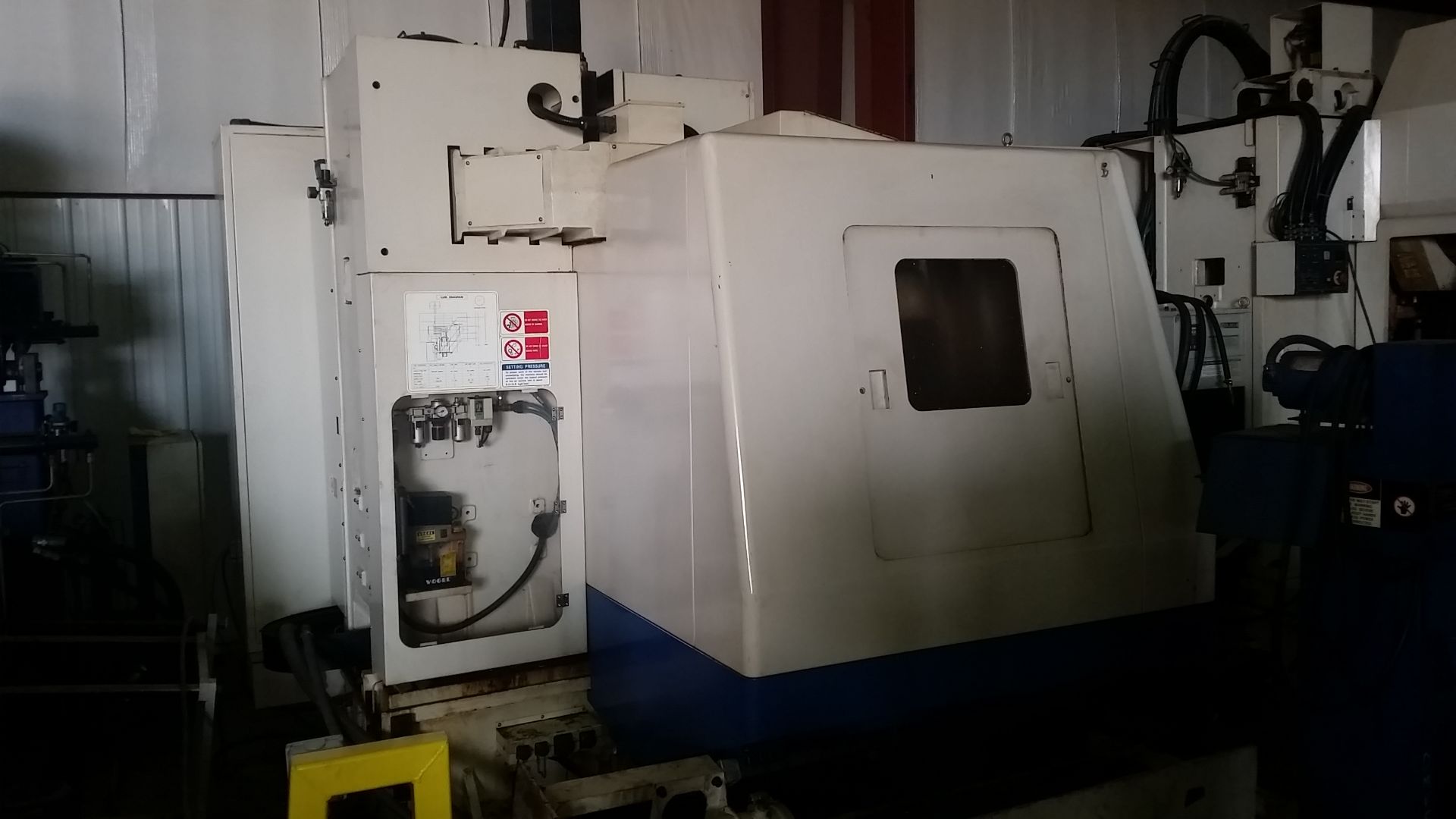 DAEWOO MYNX500 MACHINING CENTER - Image 3 of 11