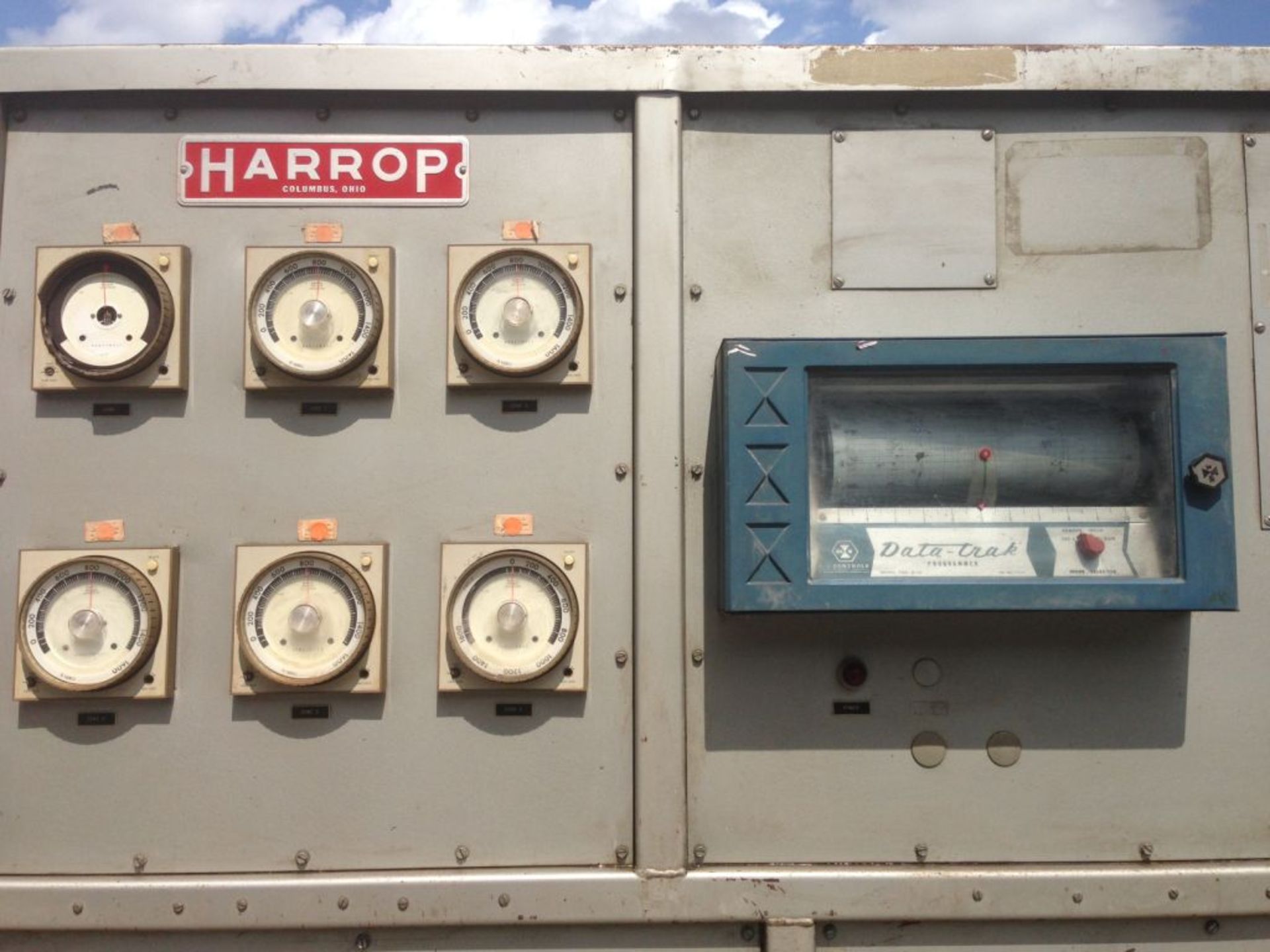 HARROP Model NMR-BX-30-44390-2600 Electric Batch 72” Kiln - Image 9 of 15