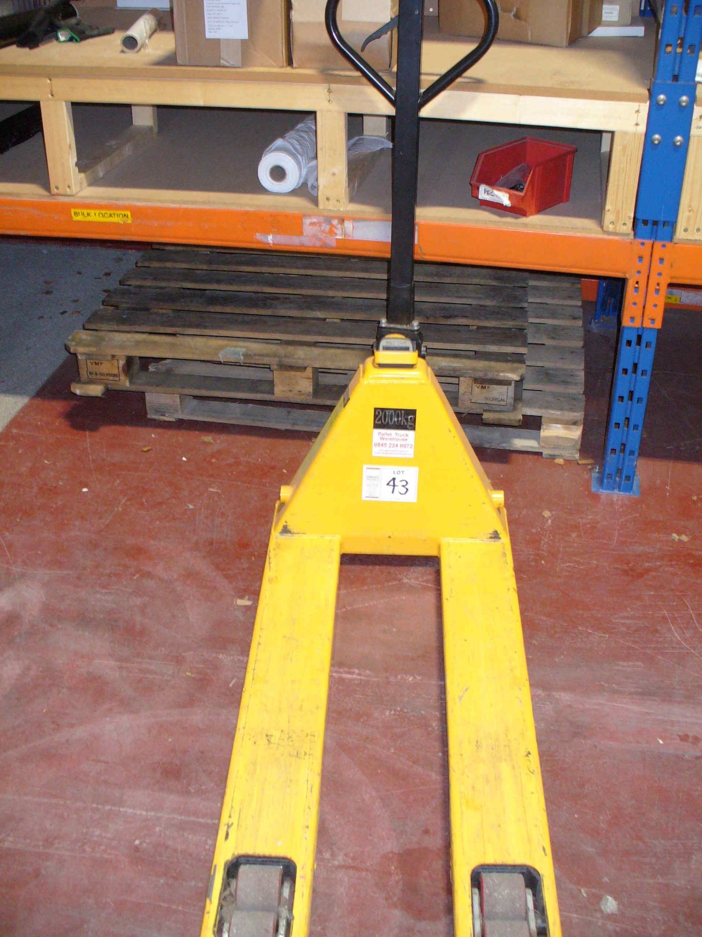 PALLET TRUCK with weighing facility 2000Kg