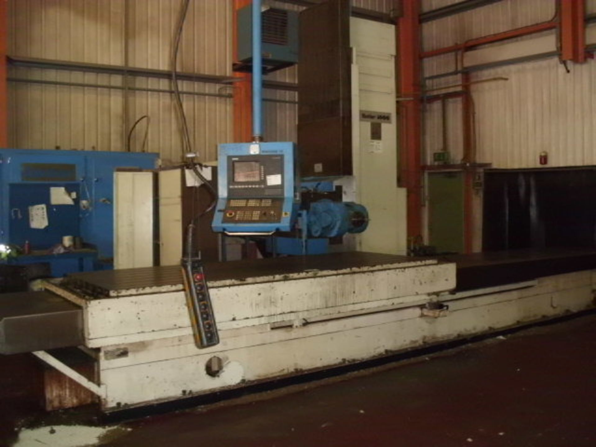BUTLER TE 3000, travelling table, 5 axis CNC bedmill, Siemens Sinumerik controls, X - ?, Y - ?,