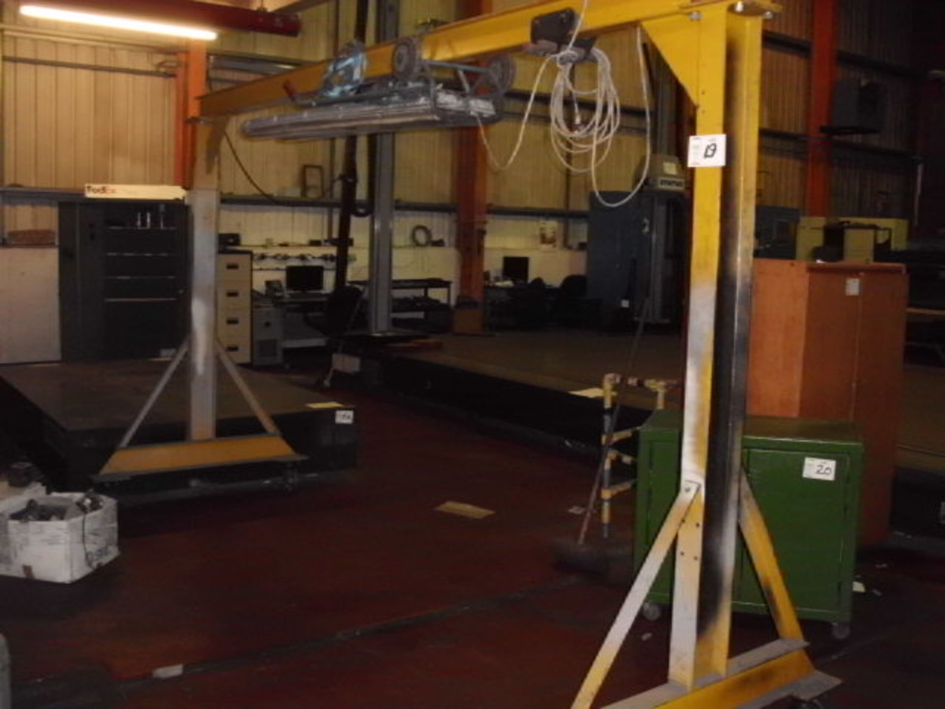 Portable gantry CRANE FRAME approx 3.5m wide x 2m high - Image 2 of 4