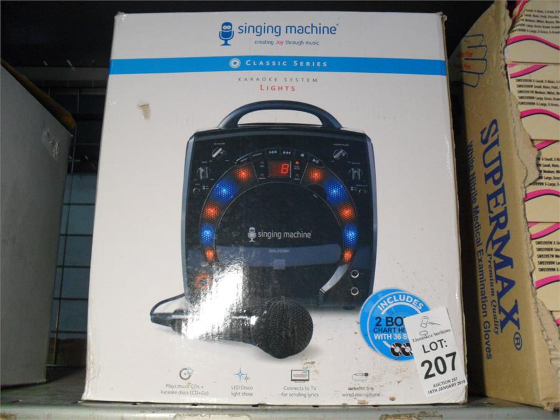 KARAOKE MACHINE